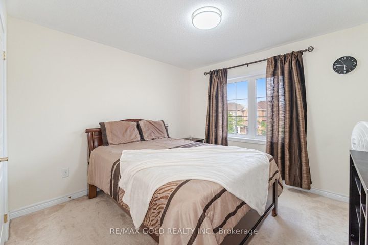 Photo 18 at 8 Washburn Road, Bram East, Brampton