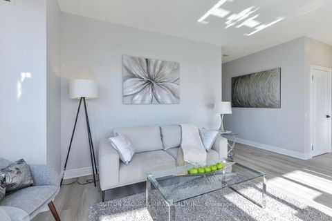 Photo 11 at 309 - 1 Clairtrell Road, Willowdale East, Toronto