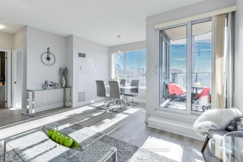 Photo 12 at 309 - 1 Clairtrell Road, Willowdale East, Toronto