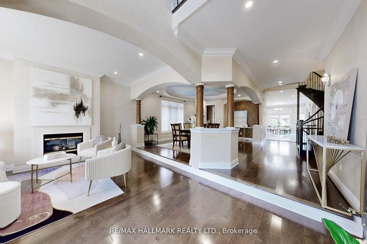 Photo 17 at 420 Paradelle Drive, Oak Ridges Lake Wilcox, Richmond Hill