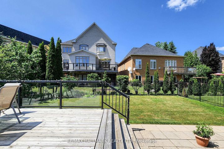 Photo 42 at 420 Paradelle Drive, Oak Ridges Lake Wilcox, Richmond Hill
