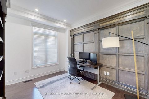 Photo 14 at 420 Paradelle Drive, Oak Ridges Lake Wilcox, Richmond Hill