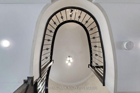 Photo 19 at 420 Paradelle Drive, Oak Ridges Lake Wilcox, Richmond Hill