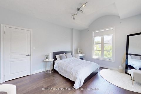 Photo 24 at 420 Paradelle Drive, Oak Ridges Lake Wilcox, Richmond Hill