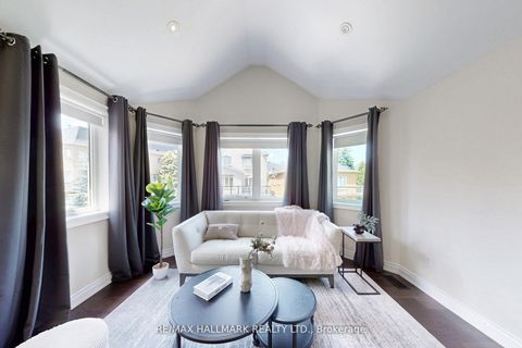 Photo 34 at 420 Paradelle Drive, Oak Ridges Lake Wilcox, Richmond Hill