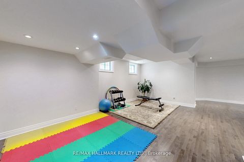 Photo 35 at 420 Paradelle Drive, Oak Ridges Lake Wilcox, Richmond Hill