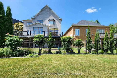 Photo 40 at 420 Paradelle Drive, Oak Ridges Lake Wilcox, Richmond Hill