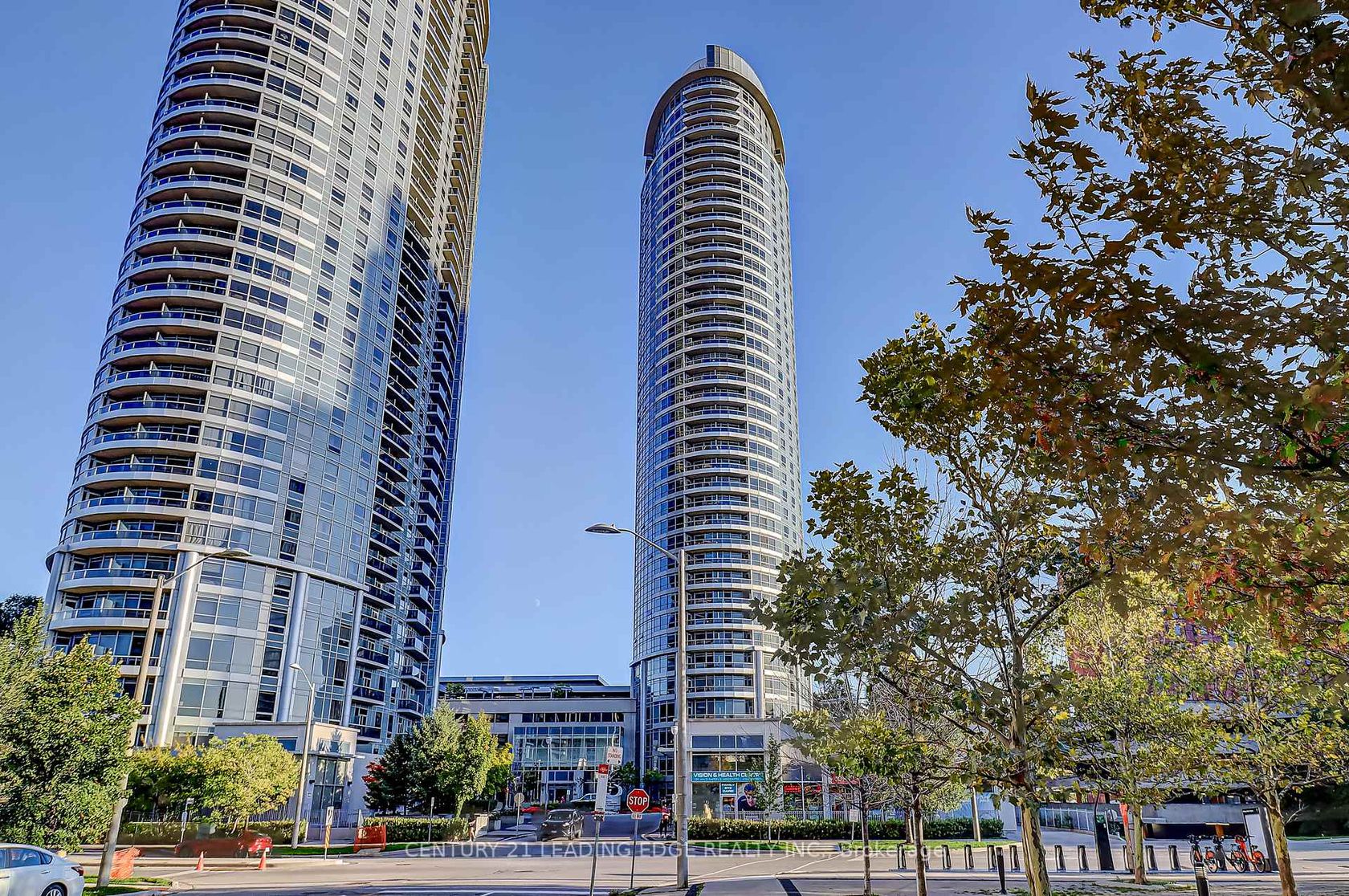 3311 - 125 Village Green Square, Malvern West, Toronto 