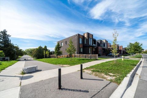 Photo 1 at 18 STANLEY GREENE Boulevard, CFB, Toronto