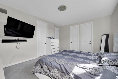 Photo 20 at 18 STANLEY GREENE Boulevard, CFB, Toronto