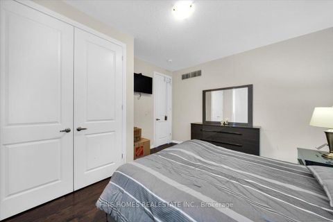 Photo 25 at 18 STANLEY GREENE Boulevard, CFB, Toronto