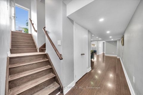 Photo 35 at 18 STANLEY GREENE Boulevard, CFB, Toronto