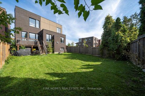 Photo 42 at 18 STANLEY GREENE Boulevard, CFB, Toronto
