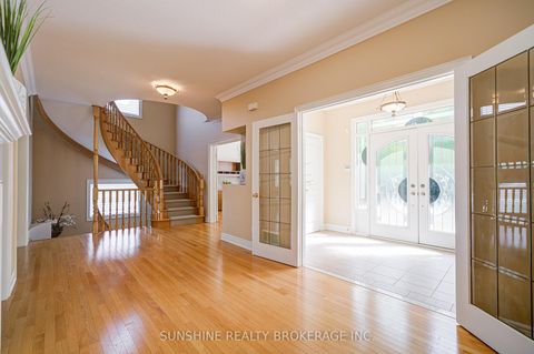 Photo 20 at 19 Aspen Leaf Court, Hills of St Andrew, Aurora
