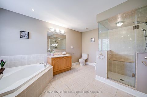 Photo 37 at 19 Aspen Leaf Court, Hills of St Andrew, Aurora