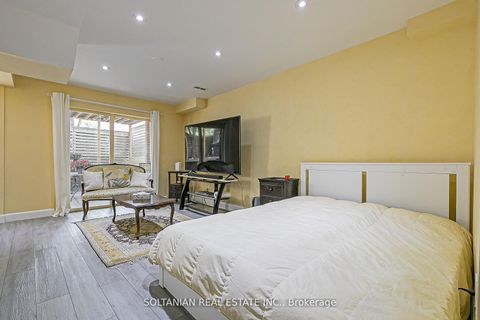 Photo 32 at 21 Pretoria Avenue, Danforth, Toronto