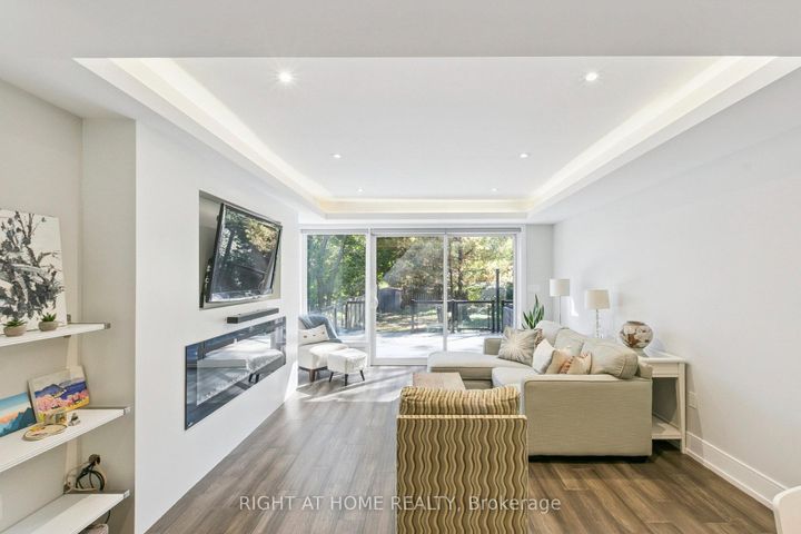 Photo 7 at 341 Balliol Street E, Mount Pleasant East, Toronto