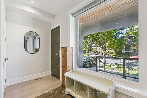 Photo 2 at 341 Balliol Street E, Mount Pleasant East, Toronto