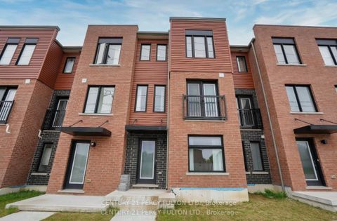 Photo 2 at 89 Fairlane Avenue, Painswick South, Barrie