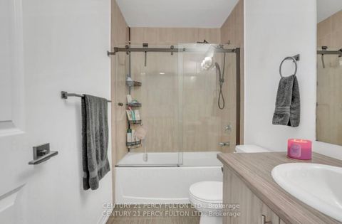 Photo 14 at 89 Fairlane Avenue, Painswick South, Barrie