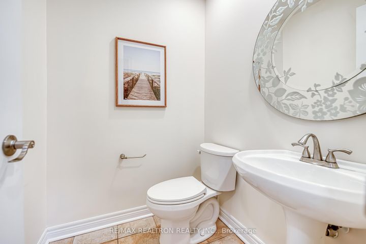 Photo 5 at 693 16th Avenue, Langstaff, Richmond Hill