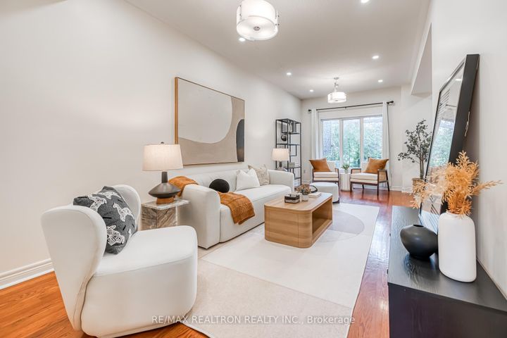Photo 6 at 693 16th Avenue, Langstaff, Richmond Hill