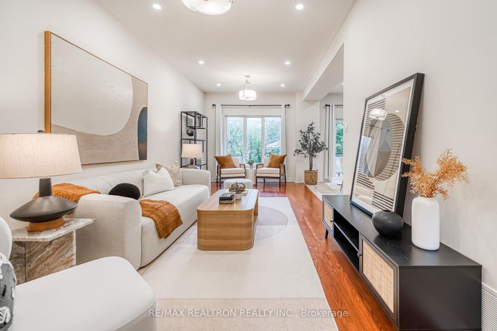 Photo 7 at 693 16th Avenue, Langstaff, Richmond Hill