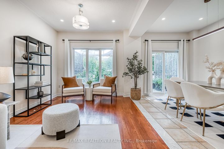 Photo 12 at 693 16th Avenue, Langstaff, Richmond Hill