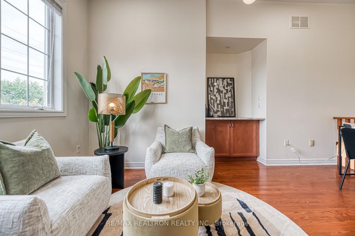 Photo 27 at 693 16th Avenue, Langstaff, Richmond Hill