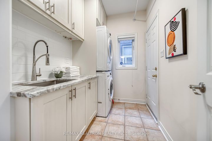 Photo 29 at 693 16th Avenue, Langstaff, Richmond Hill