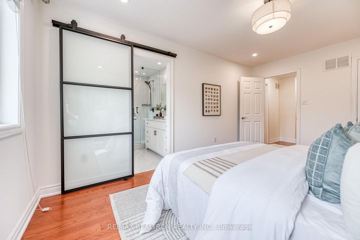Photo 33 at 693 16th Avenue, Langstaff, Richmond Hill