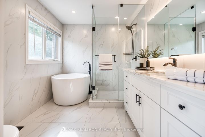 Photo 34 at 693 16th Avenue, Langstaff, Richmond Hill