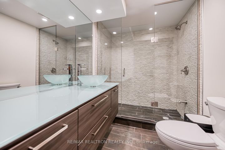 Photo 38 at 693 16th Avenue, Langstaff, Richmond Hill