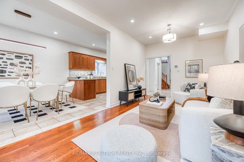 Photo 11 at 693 16th Avenue, Langstaff, Richmond Hill