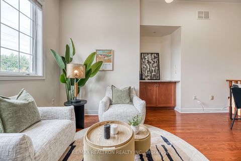 Photo 27 at 693 16th Avenue, Langstaff, Richmond Hill