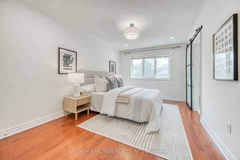Photo 32 at 693 16th Avenue, Langstaff, Richmond Hill