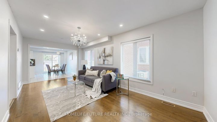 Photo 6 at 5 Holloway Road, Cedarwood, Markham