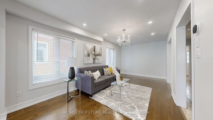 Photo 7 at 5 Holloway Road, Cedarwood, Markham