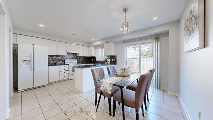 Photo 13 at 5 Holloway Road, Cedarwood, Markham