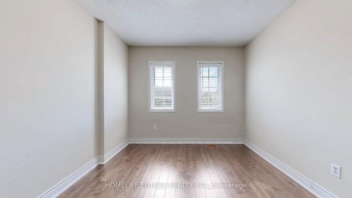 Photo 27 at 5 Holloway Road, Cedarwood, Markham