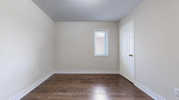 Photo 30 at 5 Holloway Road, Cedarwood, Markham