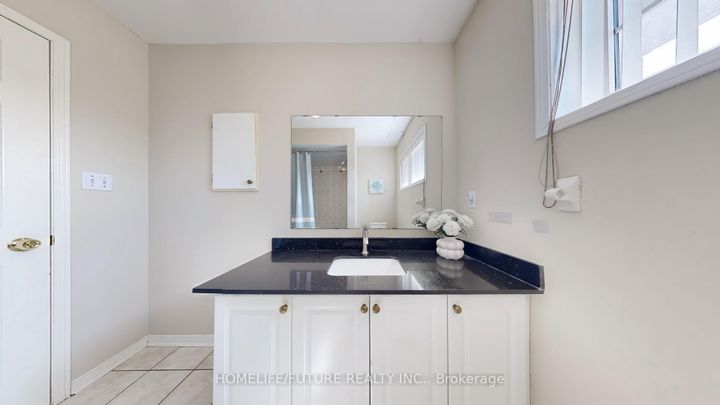Photo 33 at 5 Holloway Road, Cedarwood, Markham