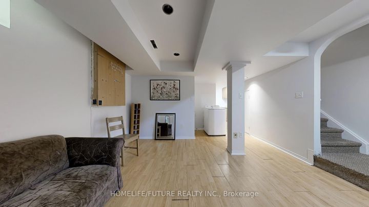 Photo 38 at 5 Holloway Road, Cedarwood, Markham