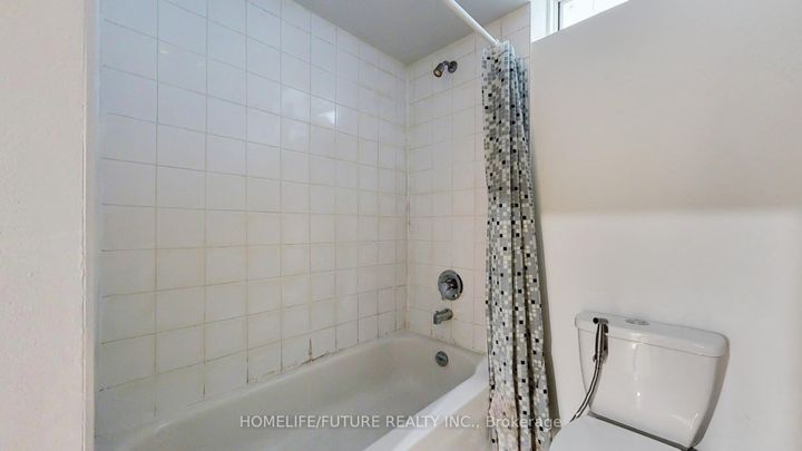 Photo 44 at 5 Holloway Road, Cedarwood, Markham