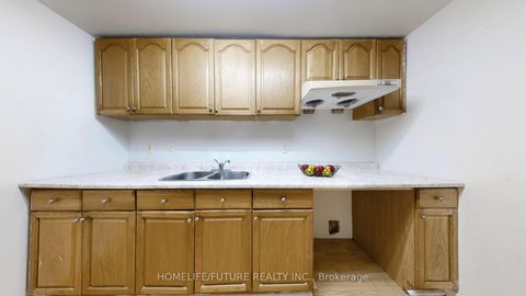Photo 42 at 5 Holloway Road, Cedarwood, Markham