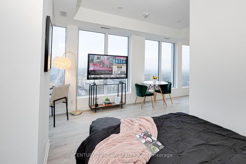 Photo 5 at 1820 - 2020 Bathurst Street, Cedarvale, Toronto
