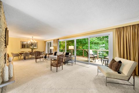 Photo 6 at 9 Audubon Court, Westgate, Toronto
