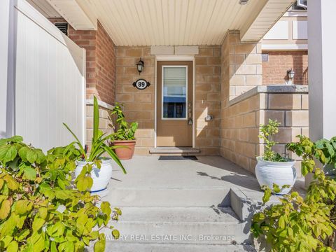 Photo 1 at 89 Mendelssohn Street, Birchmount, Toronto