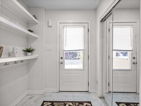 Photo 2 at 89 Mendelssohn Street, Birchmount, Toronto