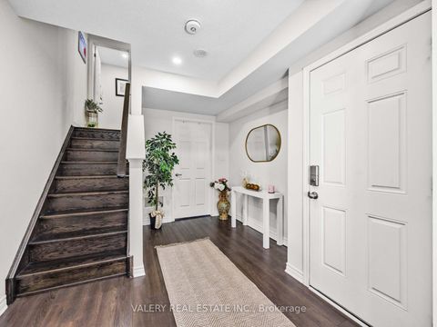 Photo 3 at 89 Mendelssohn Street, Birchmount, Toronto